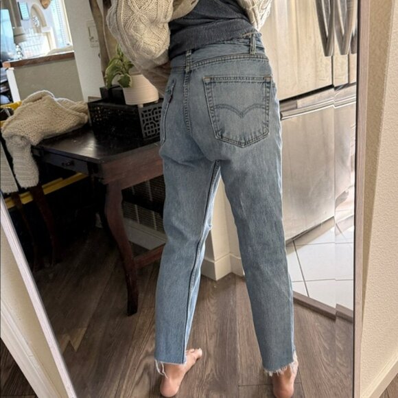 Customized pair of Levi’s 505 jeans intoAbout a size 26 vintage denim - Picture 5 of 16